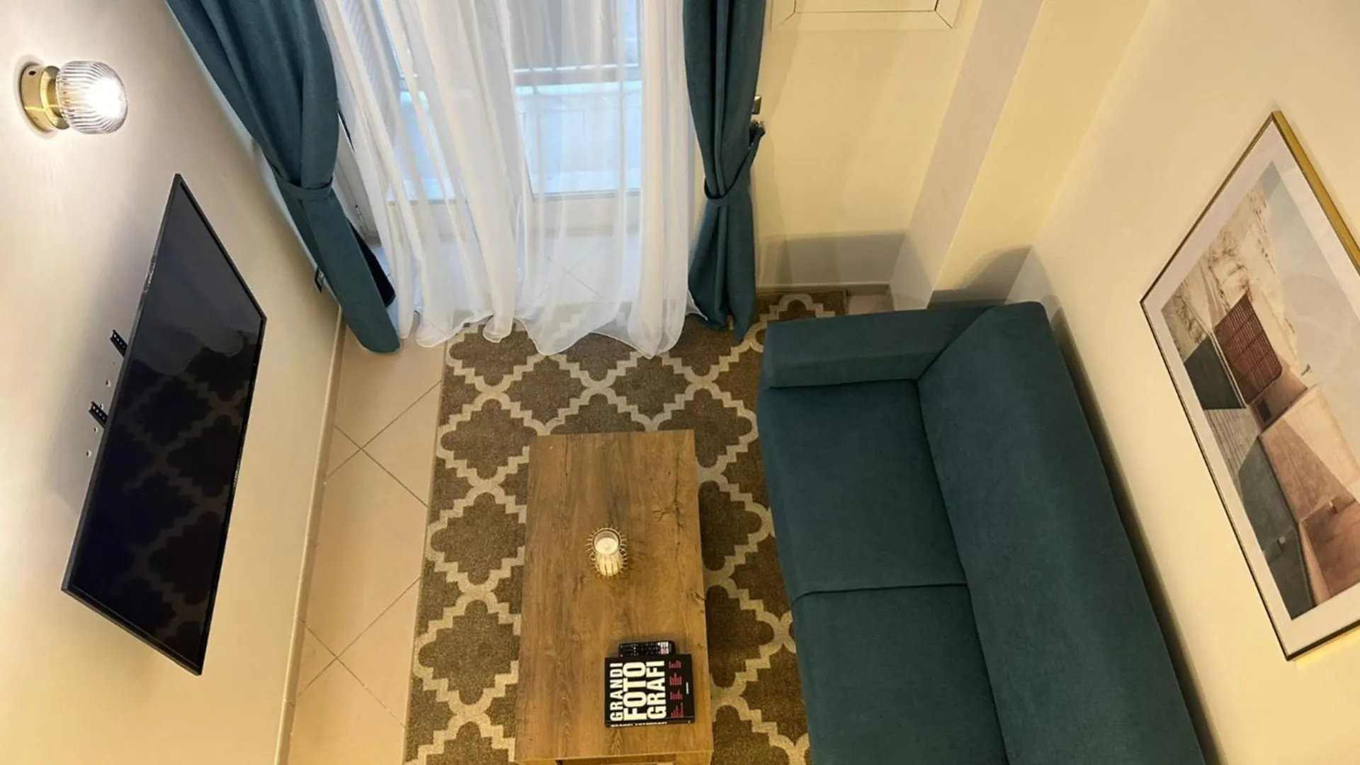 Aparthotel Palazzorefici Naples